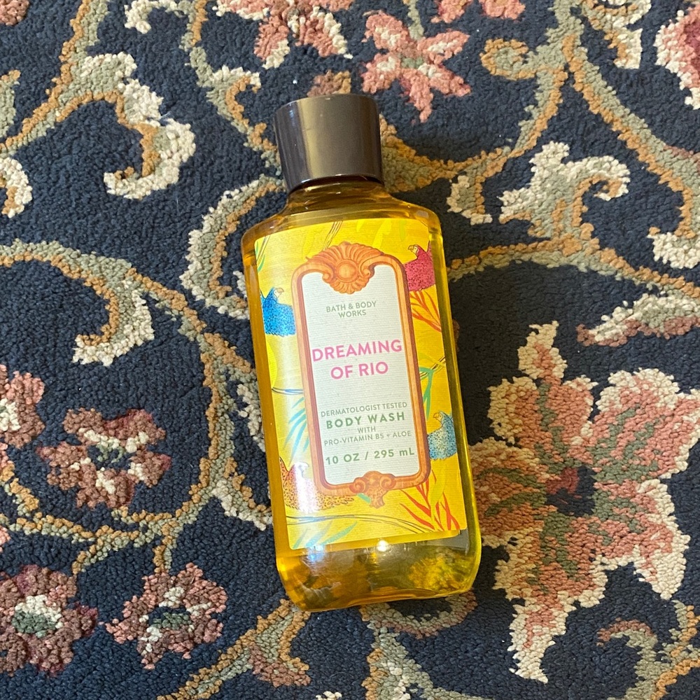Bath & Body Works Dreaming of Rio Body Wash - Yellow and Pink
